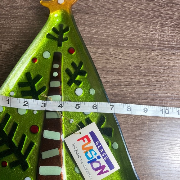 NWT Glass Fusion Green Christmas Tree Plate by Silvestri - Picture 4 of 6